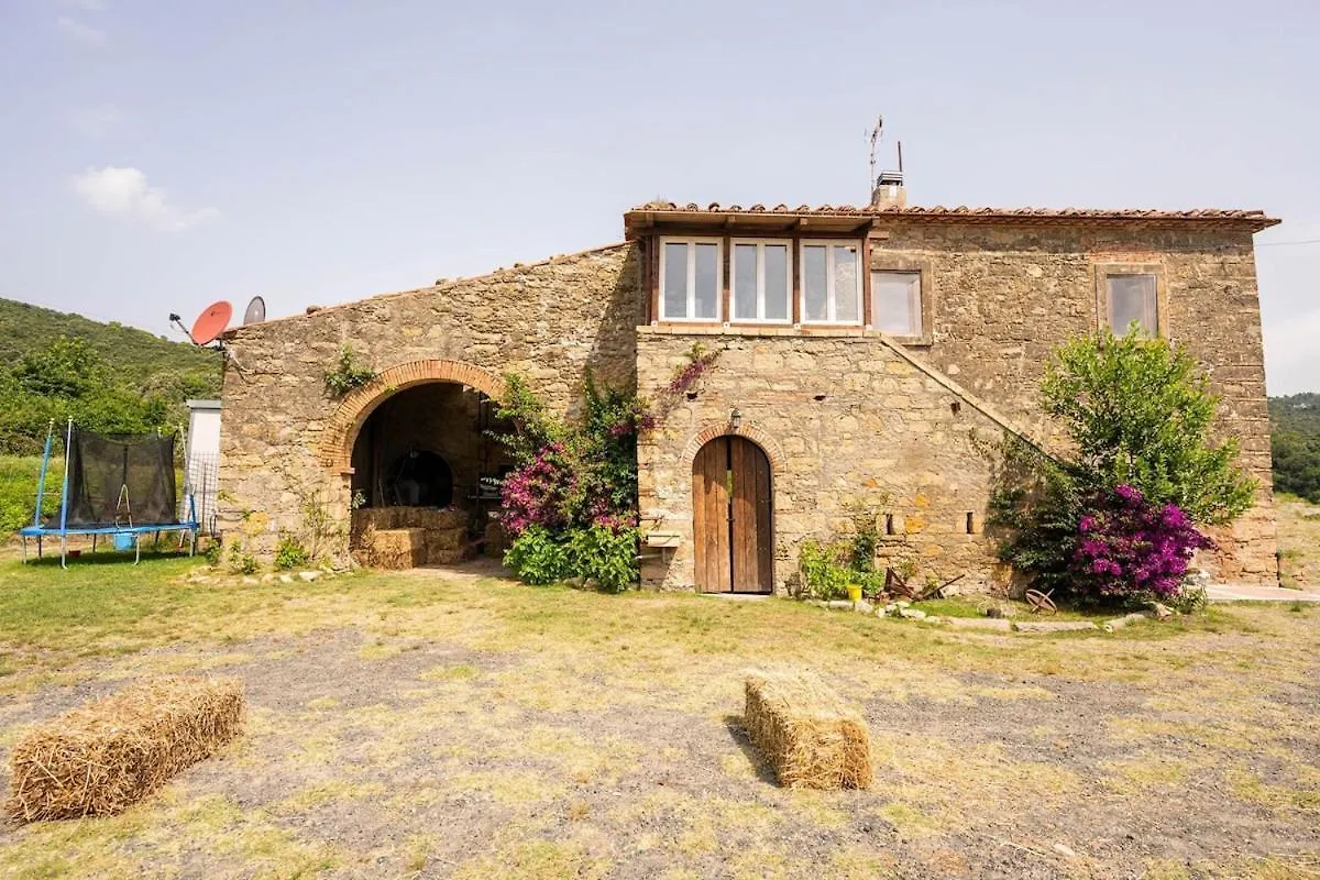 Apartment In Tuscan Farmhouse Livorno